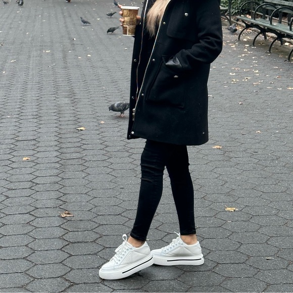 Prada sneakers white perfect conditions couples times used - Picture 7 of 11